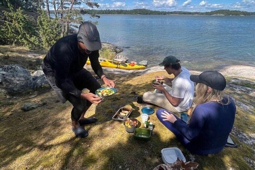 2-Day Kayak Tour in the Stockholm Archipelago 2