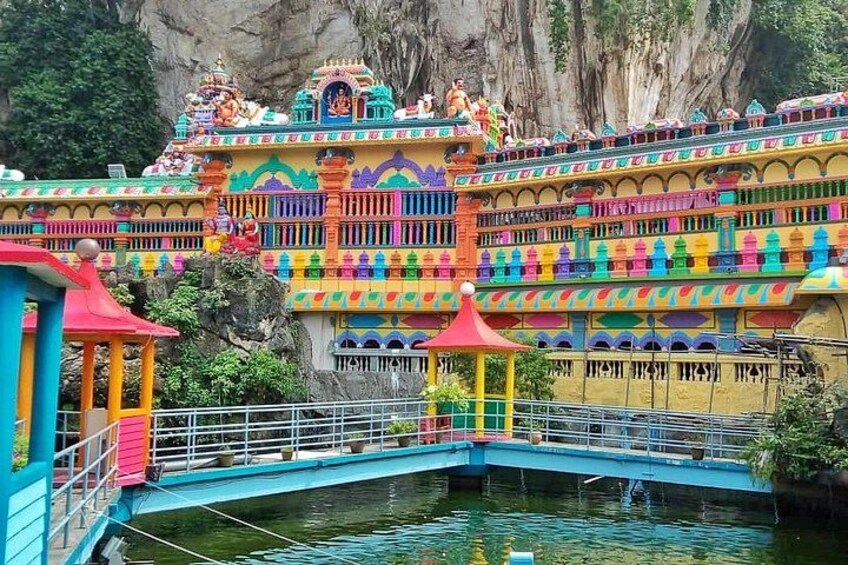 Kuala Lumpur Suburbs Batu Caves Half-Day Tour (SIC/Shared Tour) 3