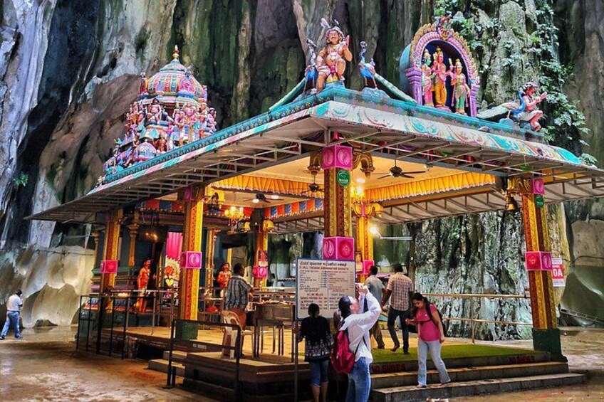 Genting Highland & Batu Cave Guided Day Tour (SIC/Shared Tour) 3