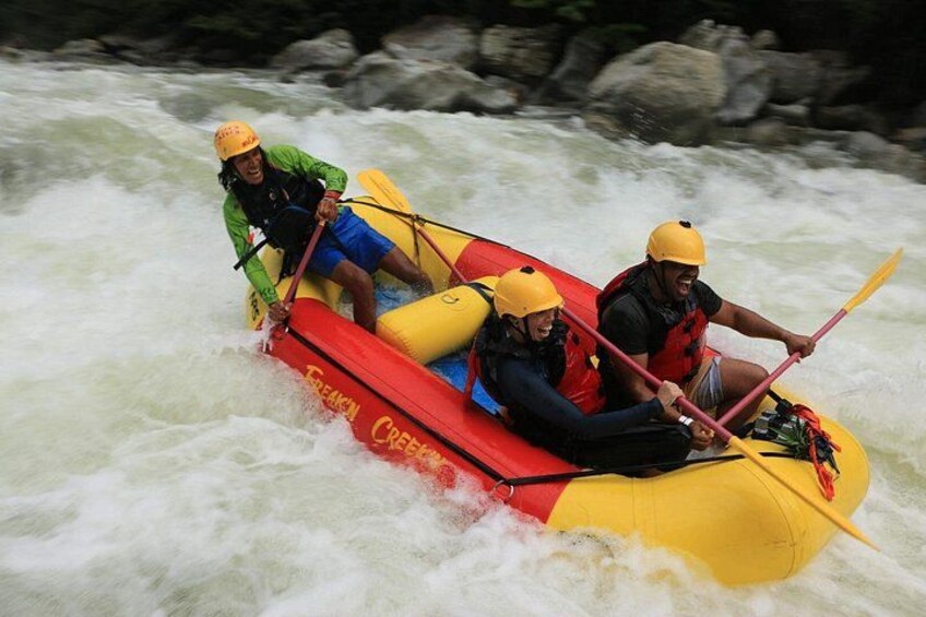 Fun White Water Rafting (Optional Paragliding) Private Tour from Medellin 5