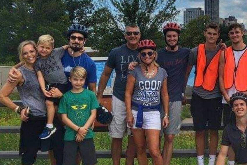 Family Friendly fun awaits on our Family Friendly Chicago Food & Bike Tour. Ride a Bicycle, savor Chicago Classic Dishes, and enjoy top Kid-Friendly Things to do in Chicago. 2