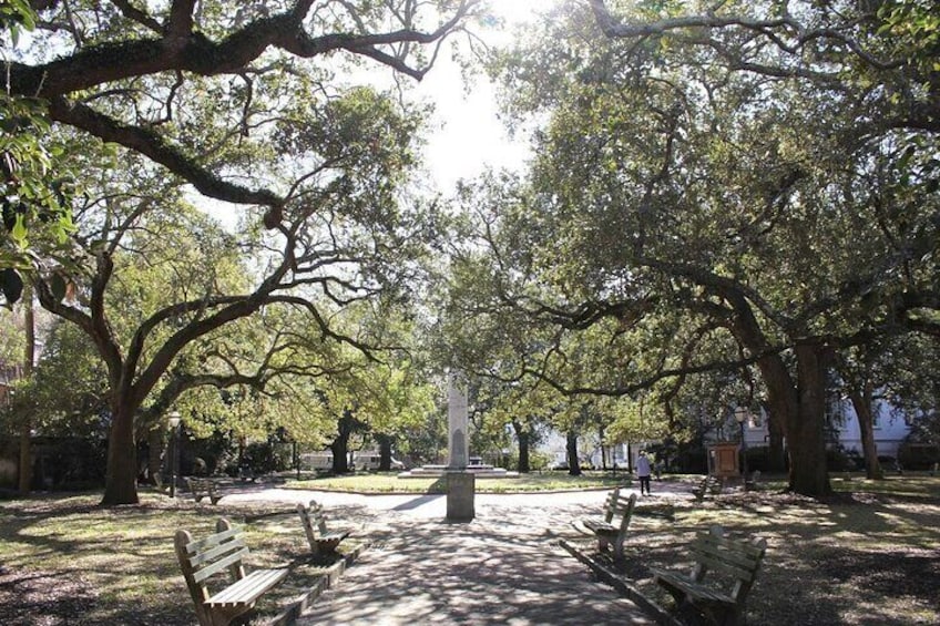 Charleston French Quarter or Brunch Food Tour with 7+ Tastings 4