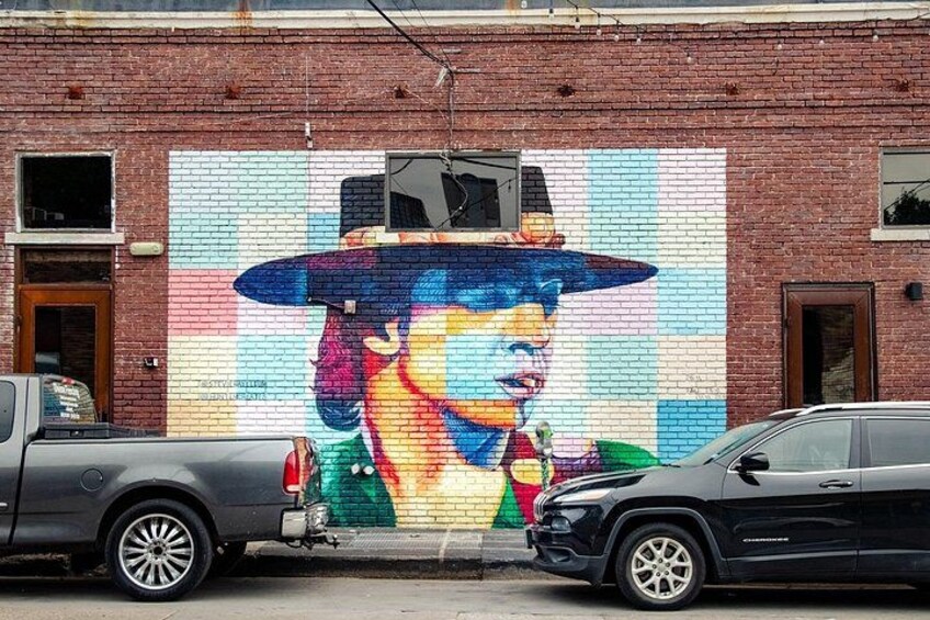 Dallas Food Tour with 5 Local Food Tastings in Deep Ellum Area 2