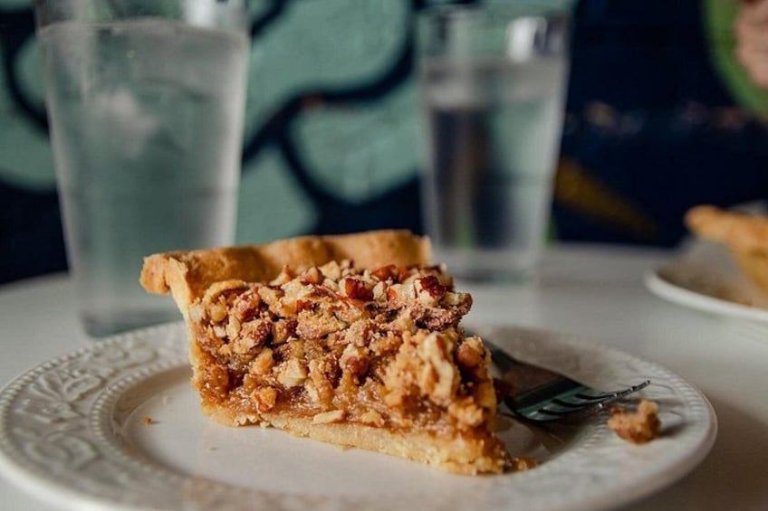 Dallas Food Tour with 5 Local Food Tastings in Deep Ellum Area 5