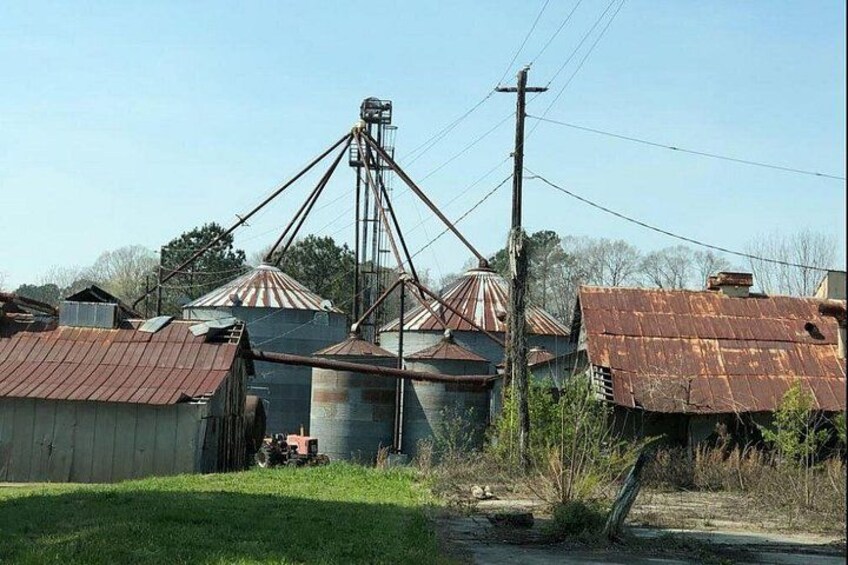 7-Hr The Walking Dead Private VIP Tour in Atlanta and Senoia with Transportation 2