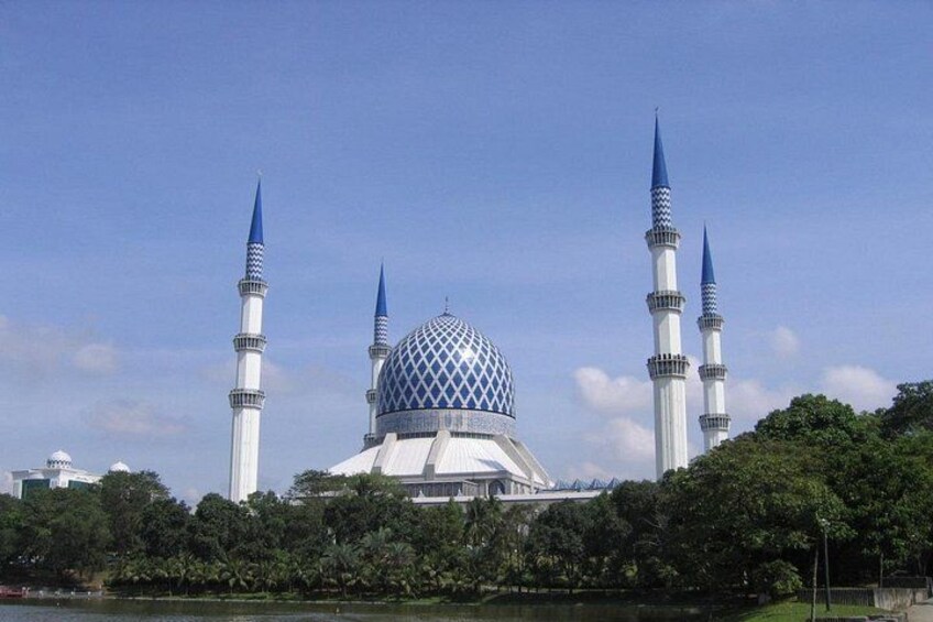 Sultan Salahuddin Abdul Aziz Mosque 4