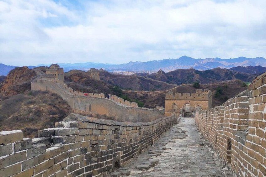 Beijing: 2-day Small Group Great Wall Hiking Gubeikou&Jinshanling 2