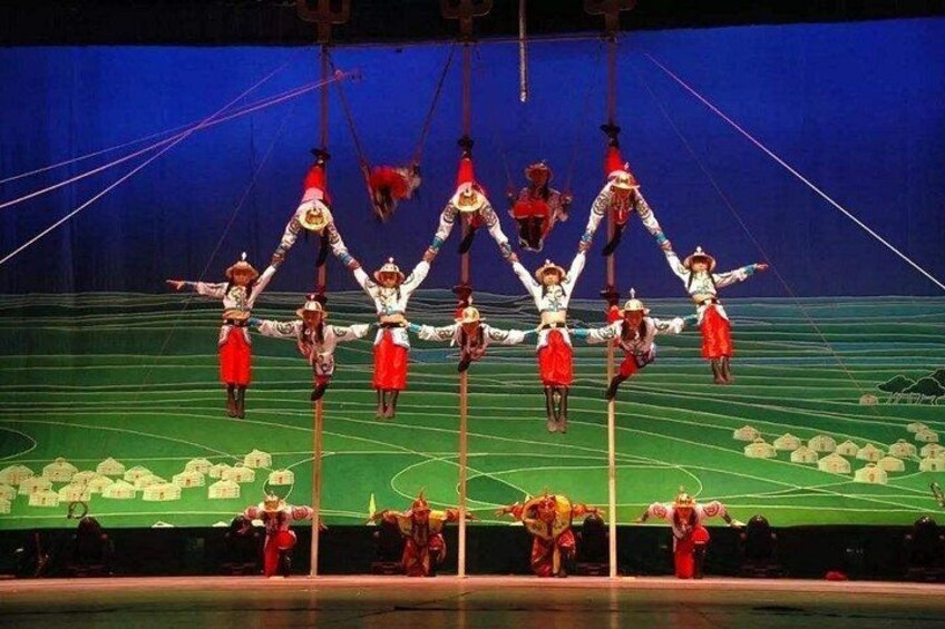 Acrobatics Show with Private Driver Service and Hotel Round Transfer 4