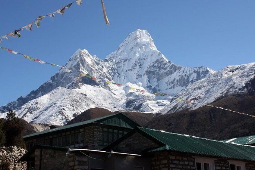 Mt Ama Dablam Peak Expedition 1