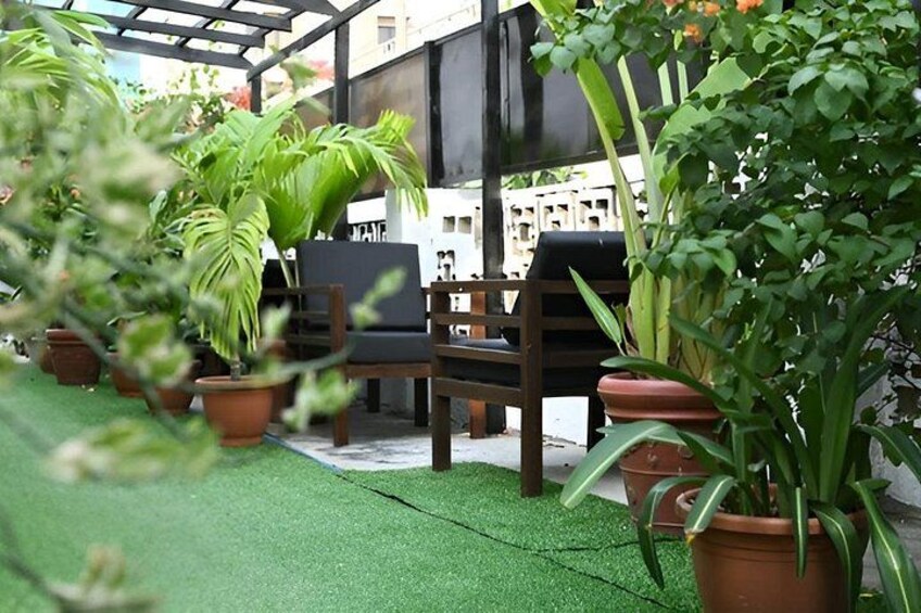 Guided Painting Class with Wine & Karaoke, Victoria Island, Lagos 4