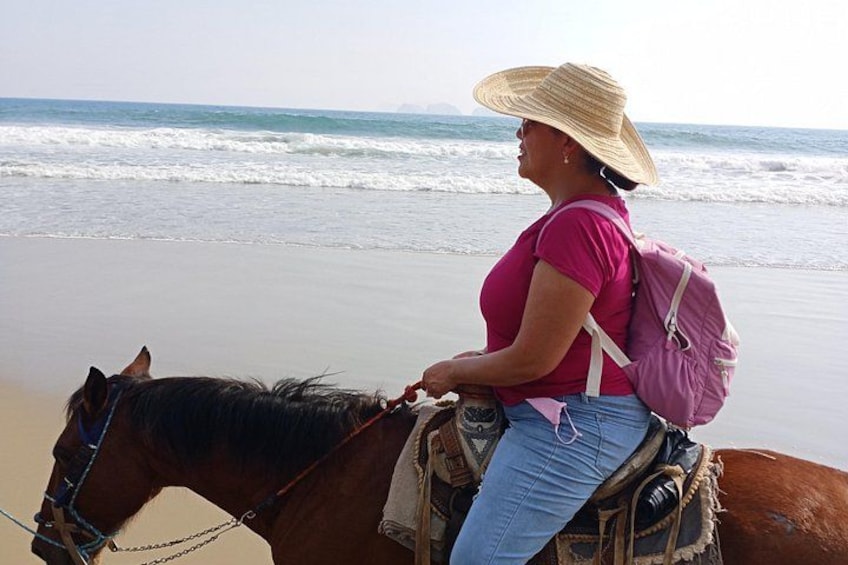 Horseback Riding Zihuatanejo 5