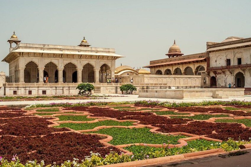 Same Day Taj Mahal and Agra Tour from Chennai 1