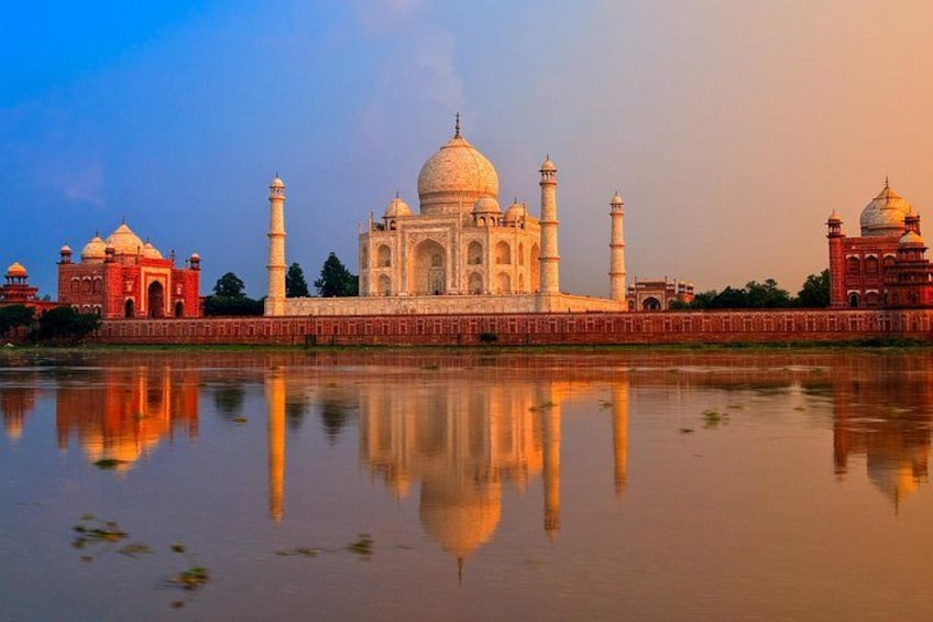 Day Trip to Taj Mahal from chennai 4