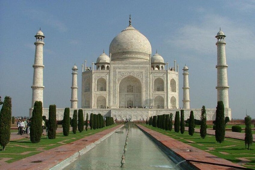Taj Mahal Day Tour from Chennai 5