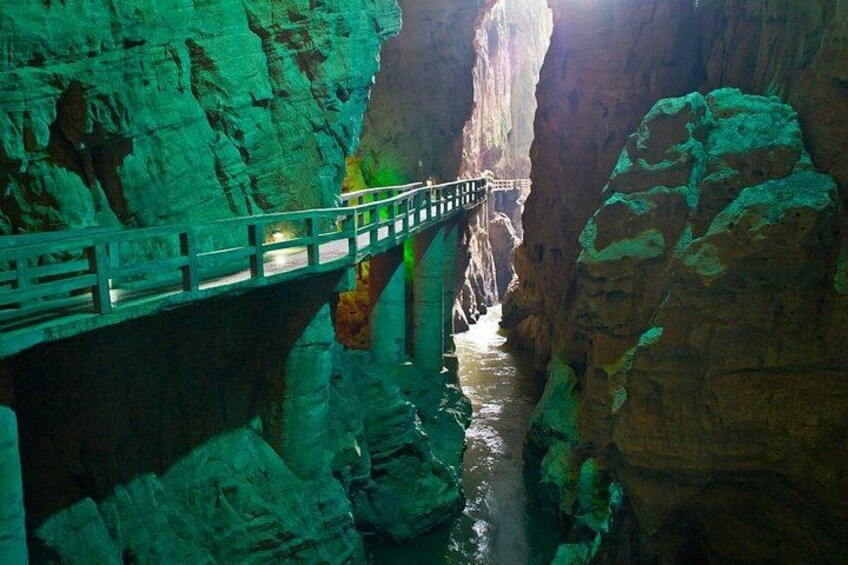 Jiuxiang Caves 5
