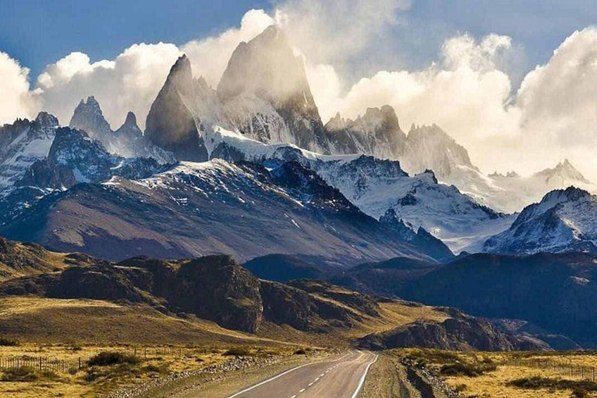 Entrance to El Chaltén 5