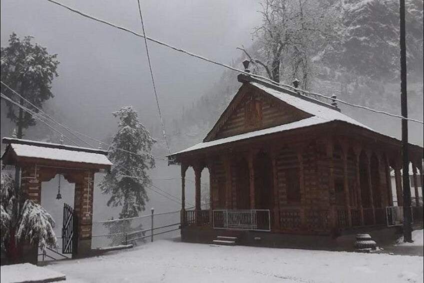 MANALI PACKAGE (3 Nights /4 Days) 2