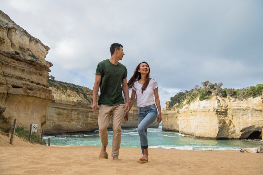 The Great Ocean Road and 12 Apostles Tour with Japanese Commentary 2