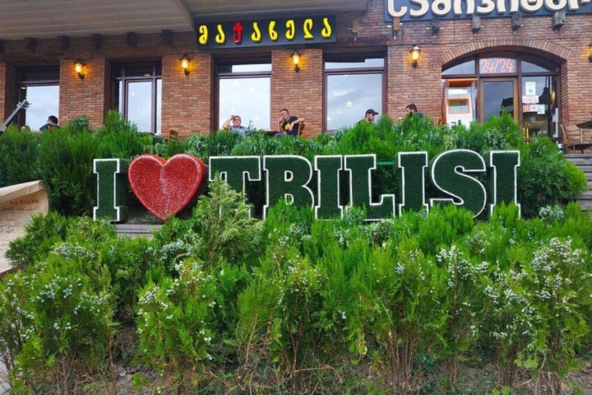 Statue of "I love Tbilisi" 1
