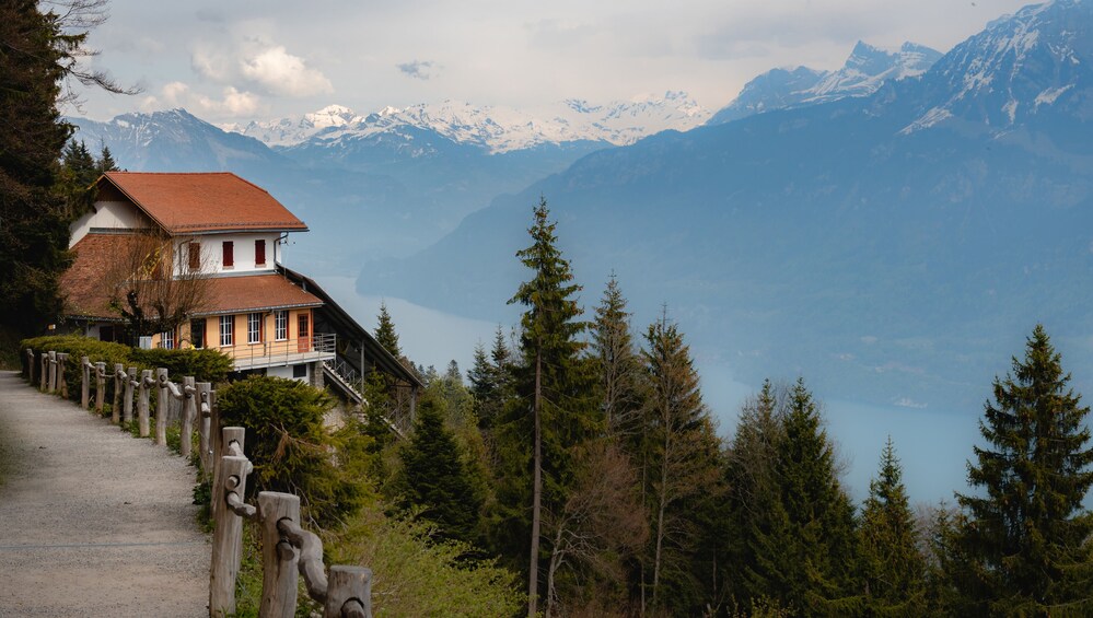 Architectural Walk of Interlaken with a Local 2