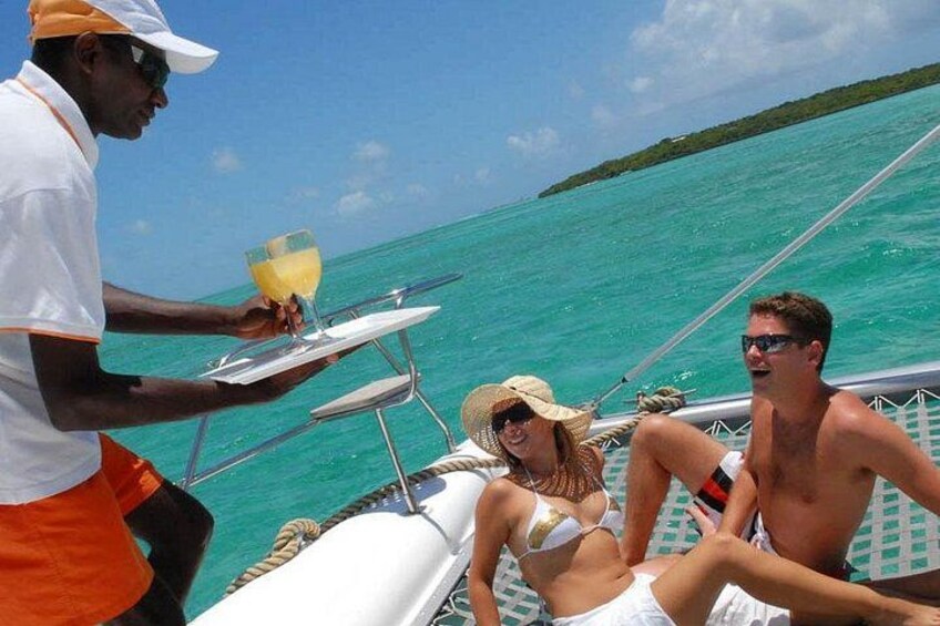 Catamaran Adventure Full Day: Ile aux cerfs,GRSE Waterfall,Snorkeling &BBQ Lunch 5