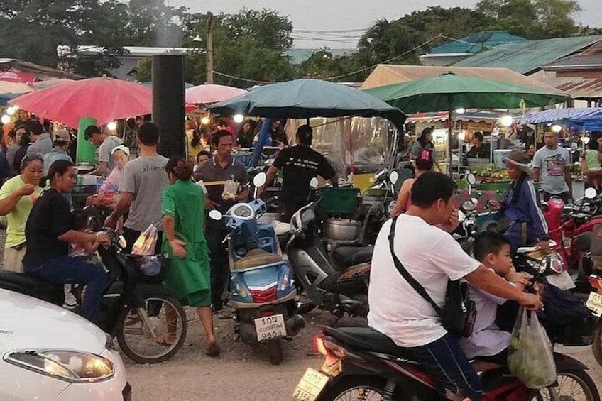 The hustle & bustle of the local's local market 2