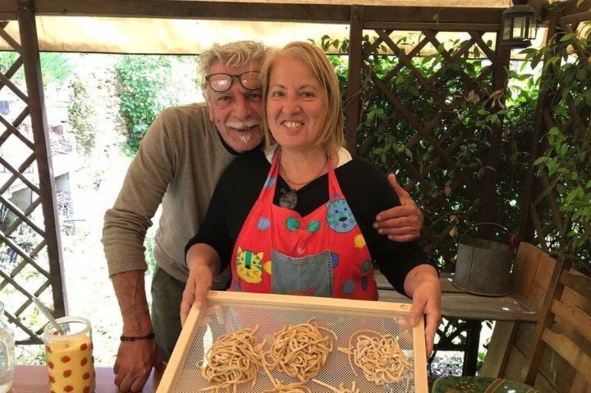 PRIVATE Tuscan Pasta Class & Wine Tasting in Mirella’s Home 1