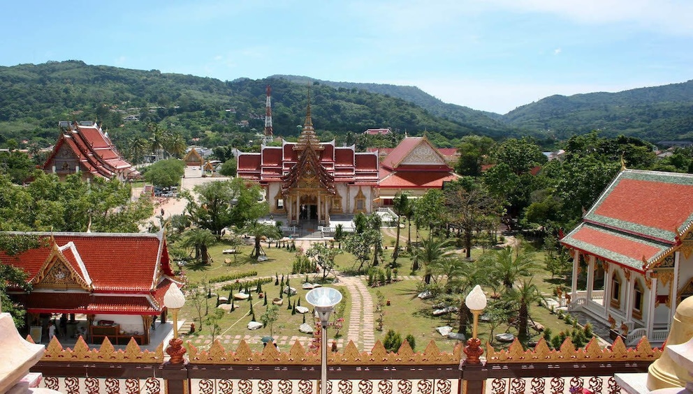 Private Tour: Van Charter around Phuket