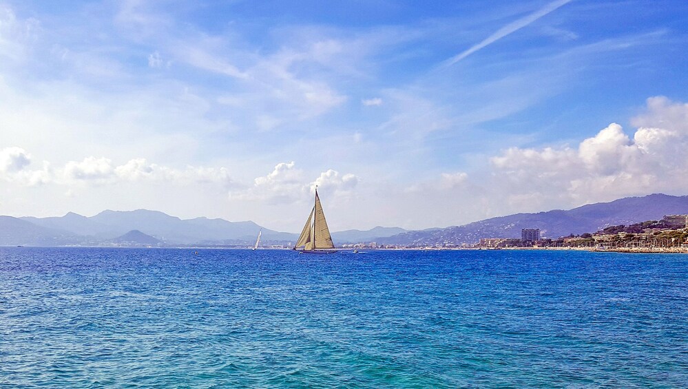 The Instagrammable Places of Cannes with a Local 4