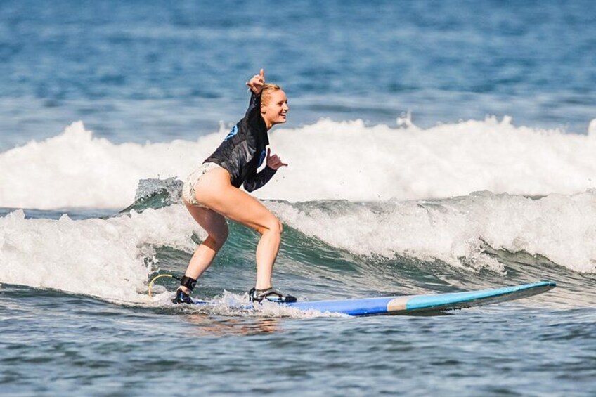 2 Hour Beginner Group Surf Lessons 3