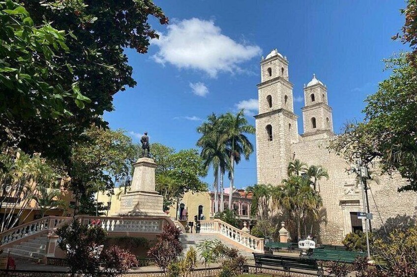 Private Merida Tour on a Budget - Best Rated 4