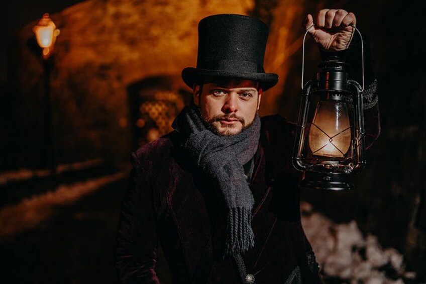 Buda Castle District Dark History, Legends and Vampire Night Tour 2