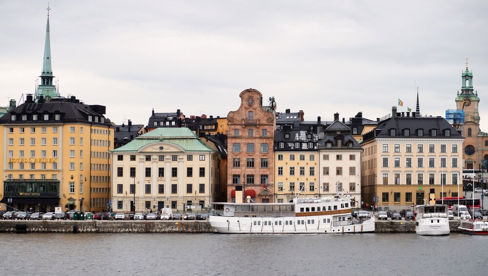 Photogenic Stockholm with a Local 3