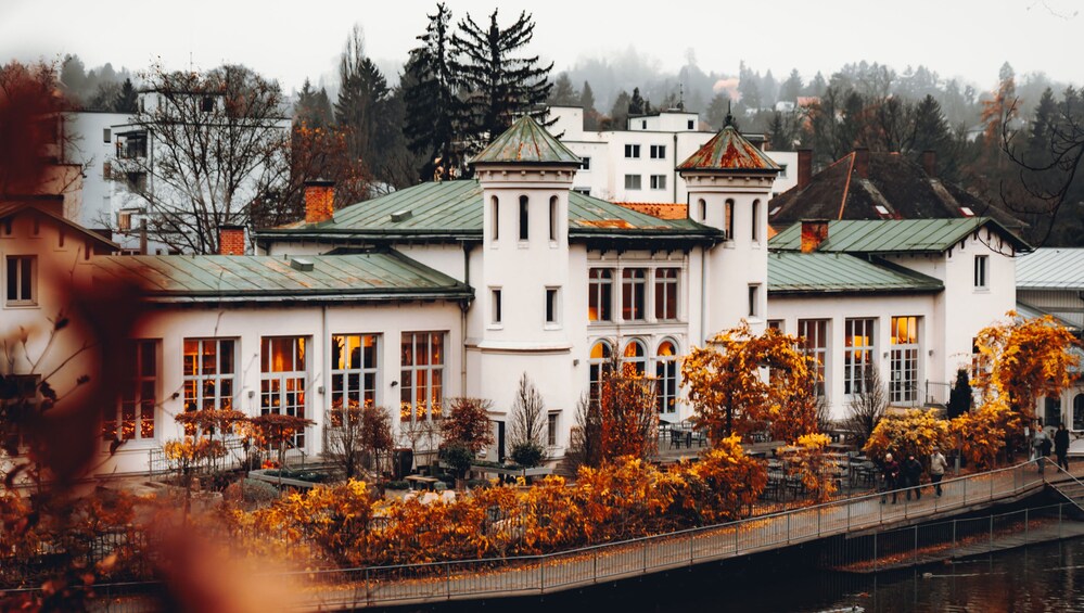 Photogenic Graz with a Local 1