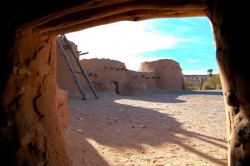 Valley of Fire & Lost City Museum VIP Tour