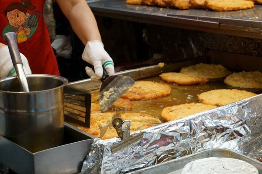 Gwangjang Market _ Seoul Night Tour_PLK Travel 2
