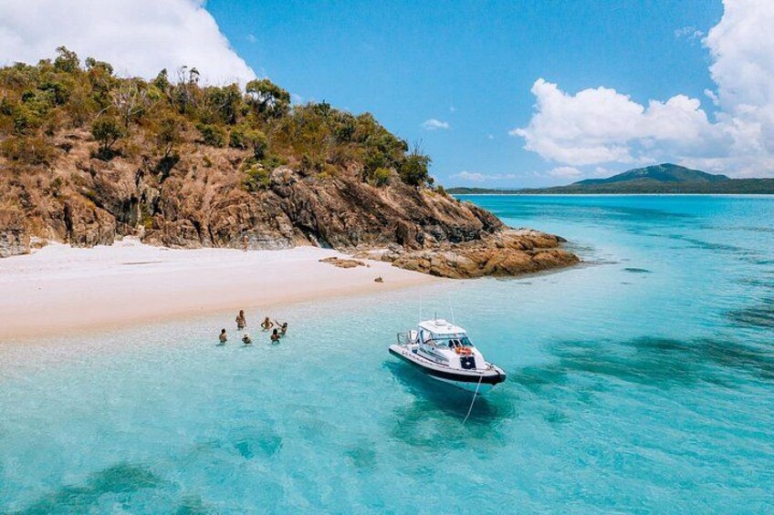 Rayglass Protector - Standard Private Charter - Whitsundays 2