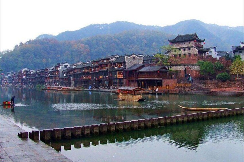 Fenghuang ancient town 2