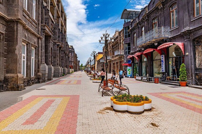 Private tour to Gyumri old town and Marmashen monastery 1