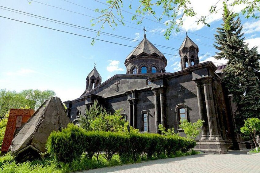 Private tour to Gyumri old town and Marmashen monastery 5