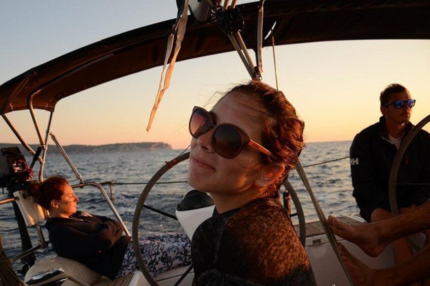 Half Day Sailing on a comfort yacht around Hvar and Pakleni islands- small group 2