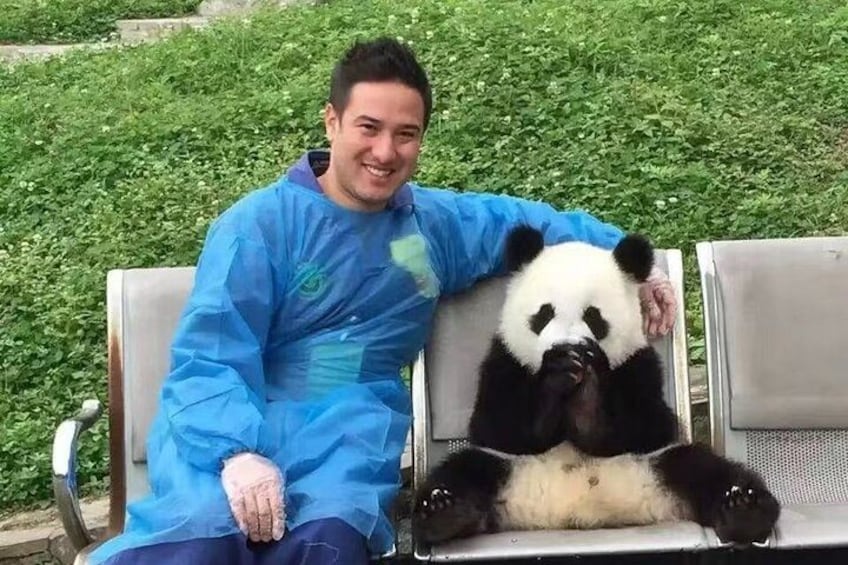 Chengdu Panda Research Base Tickets And Optional Private Tour 3
