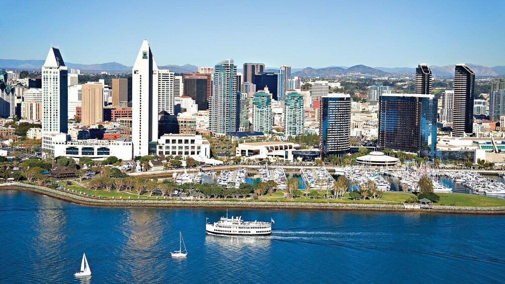 Champagne Brunch Cruise on the San Diego Bay