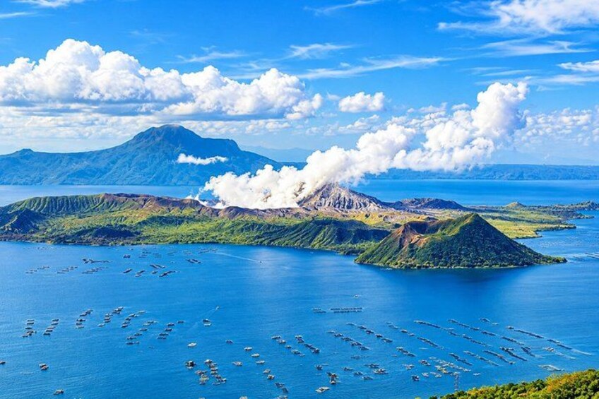 Tagaytay | Taal Volcano Boat | Town Resort | Picnic Lunch (4in1) 1