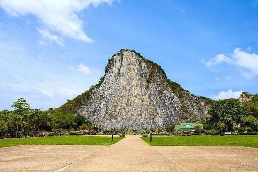 Discovery Pattaya City Tours with Floating Market & Lunch 4