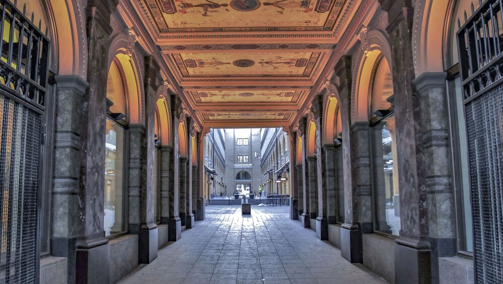 Discover Helsinki in 60 minutes with a Local 4