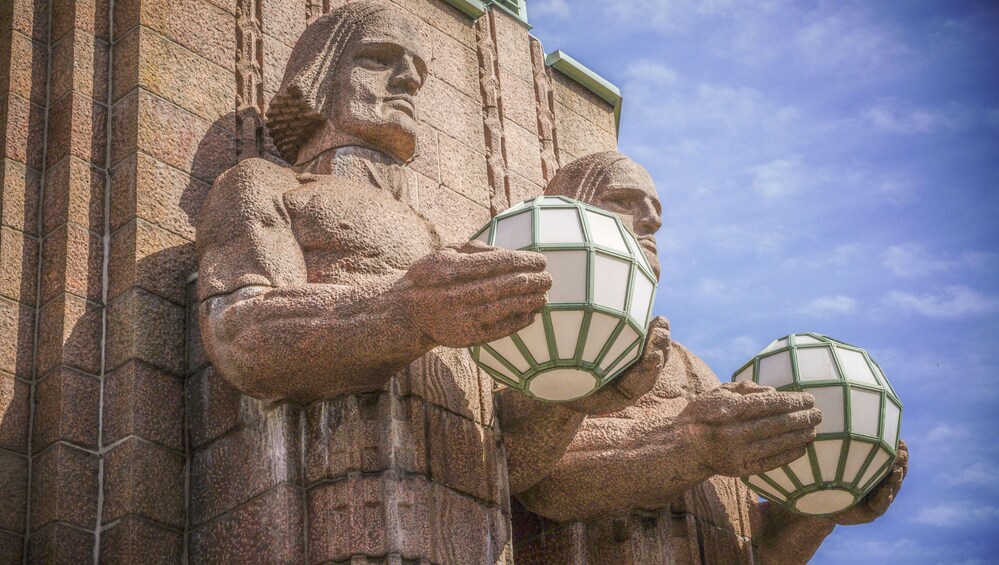 Helsinki’s Past and Present with a Local 4