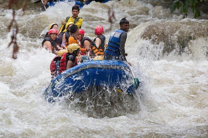 Whitewater Rafting 7 KM 4