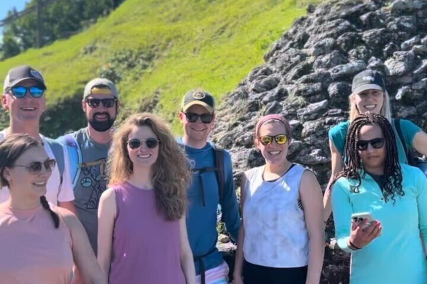 Private Xunantunich Mayan Ruin with local Lunch from Belize City 4