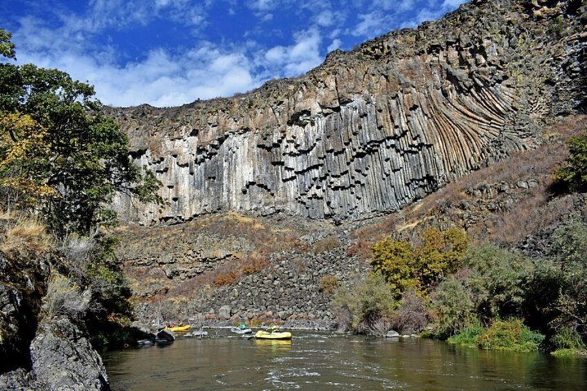 Rafting Kikacéki (Ward's) Canyon on the "New" Klamath. 4
